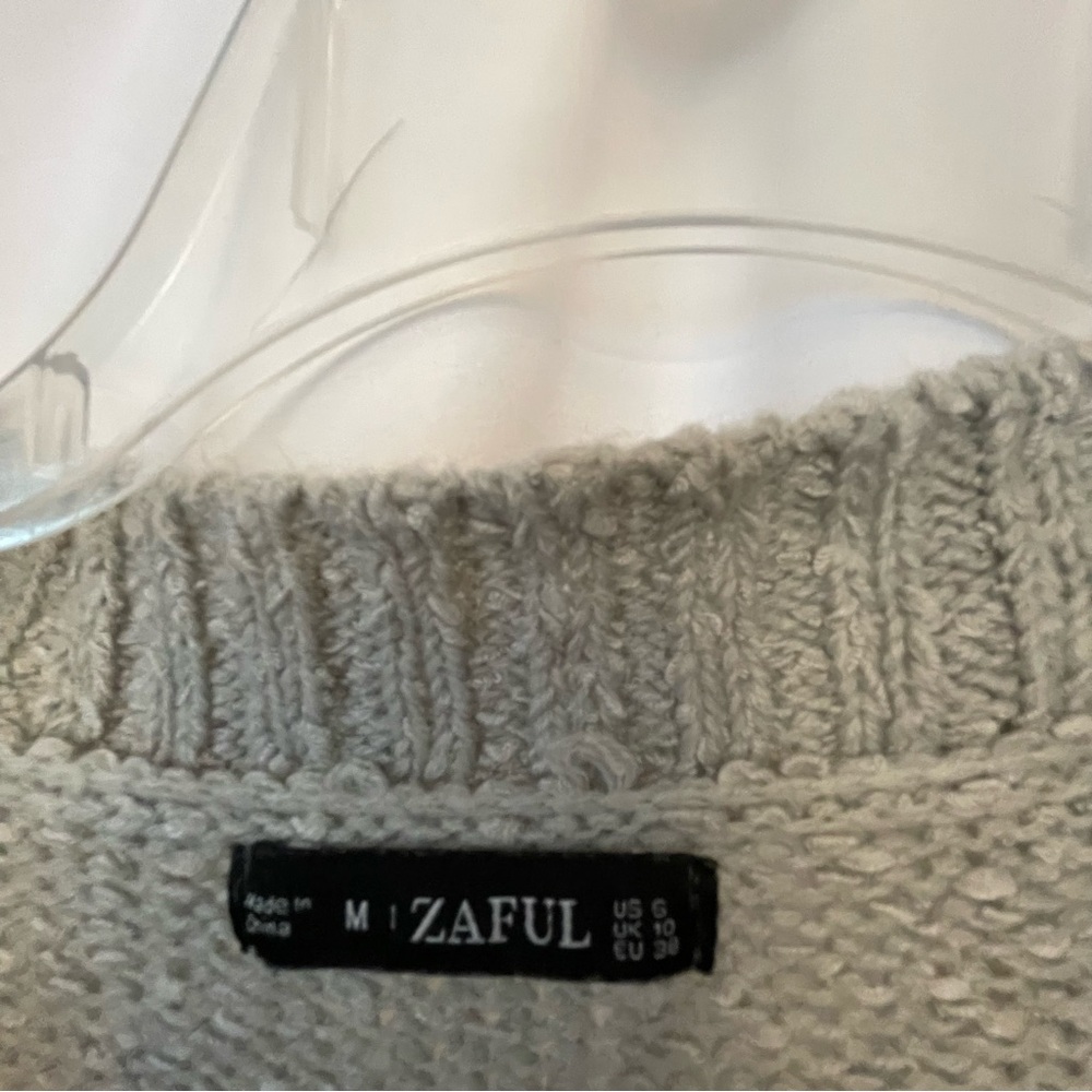 Zaful Gray Cardigan Sweater V-neck Cropped - Picture 4 of 5